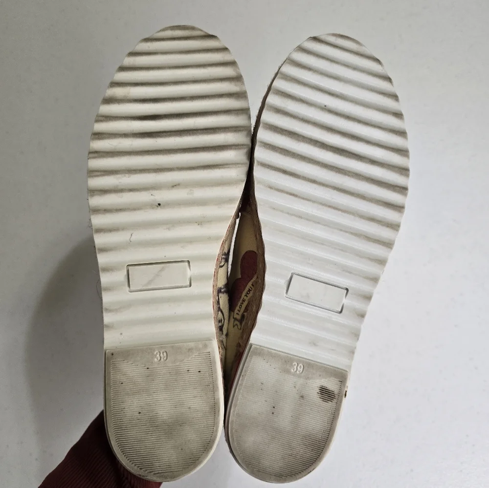 GOBY FOREVER LOVE MATTED CANVAS WOMEN SLIP ON SHOES‎ SZ 8.5